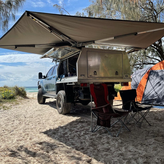 270° Awning and Tie down kit • For awnings of 4x4 cars