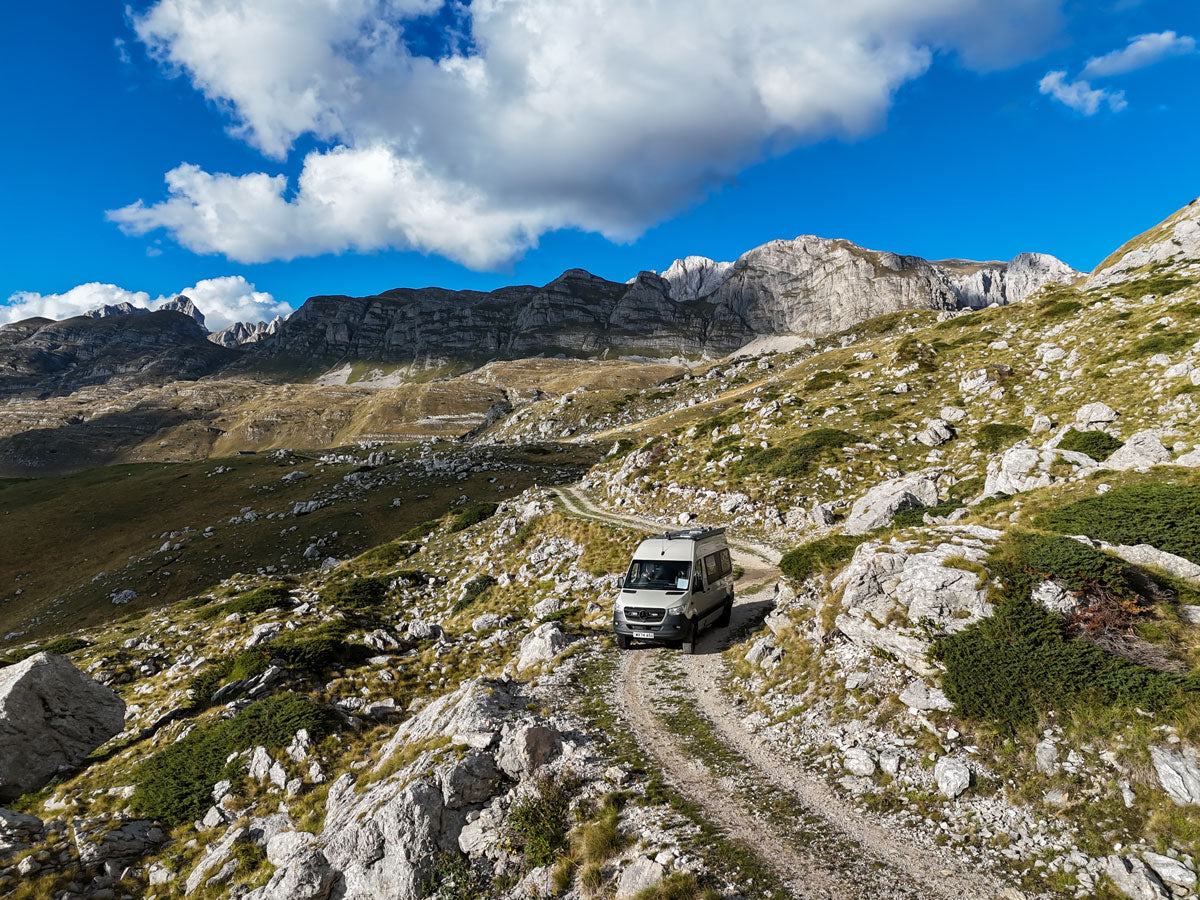Off-road-driving-in-Durmitor-National-Park