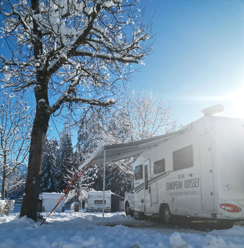 Winter-Camping-Van